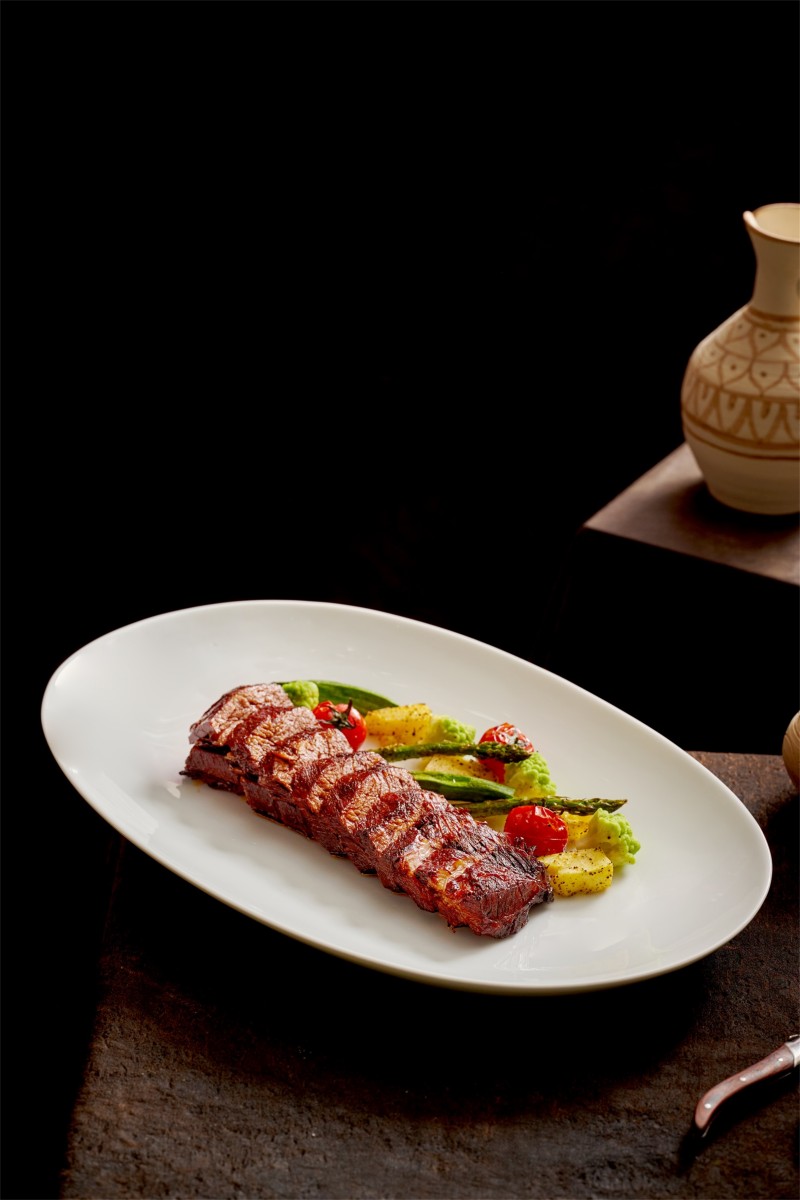 炭烤安格斯牛肋排